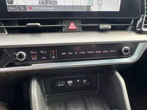 Certified 2023 Kia Sportage SX FWD image 58