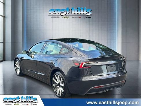 Used 2025 Tesla Model 3 Long Range AWD/4WD image 4