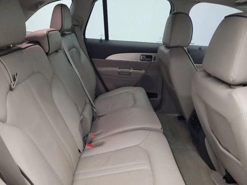 Used 2014 Lincoln MKX AWD w/ Equipment Group 102A image 19