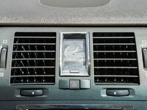 Used 2007 Cadillac DTS Luxury I w/ Trunk Convenience Package FWD image 22