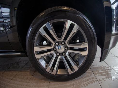 Used 2018 GMC Yukon Denali w/ Denali Ultimate Package image 27