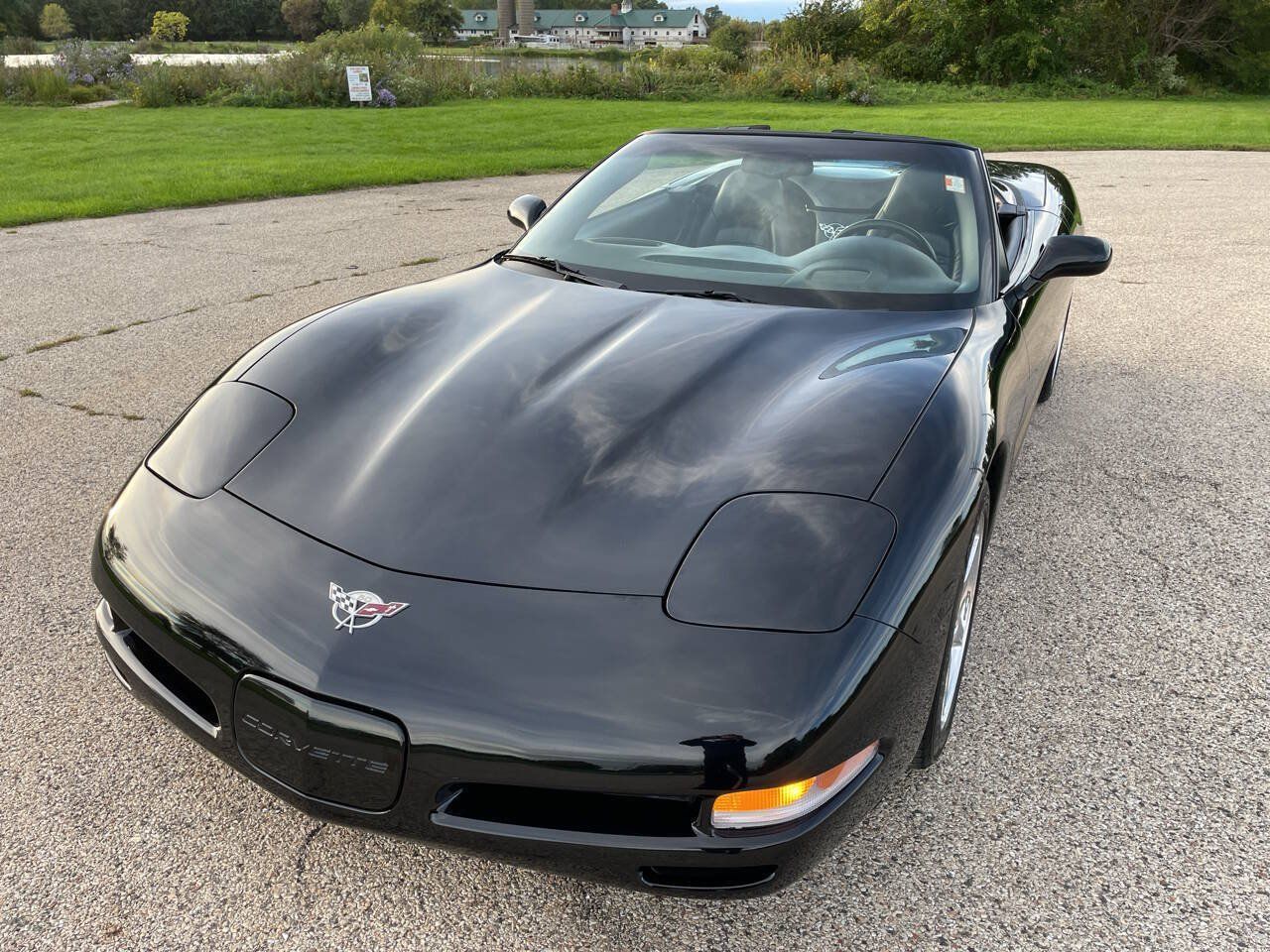 Used 2003 Chevrolet Corvette Convertible w/ Preferred Equipment Group1 RWD image 61