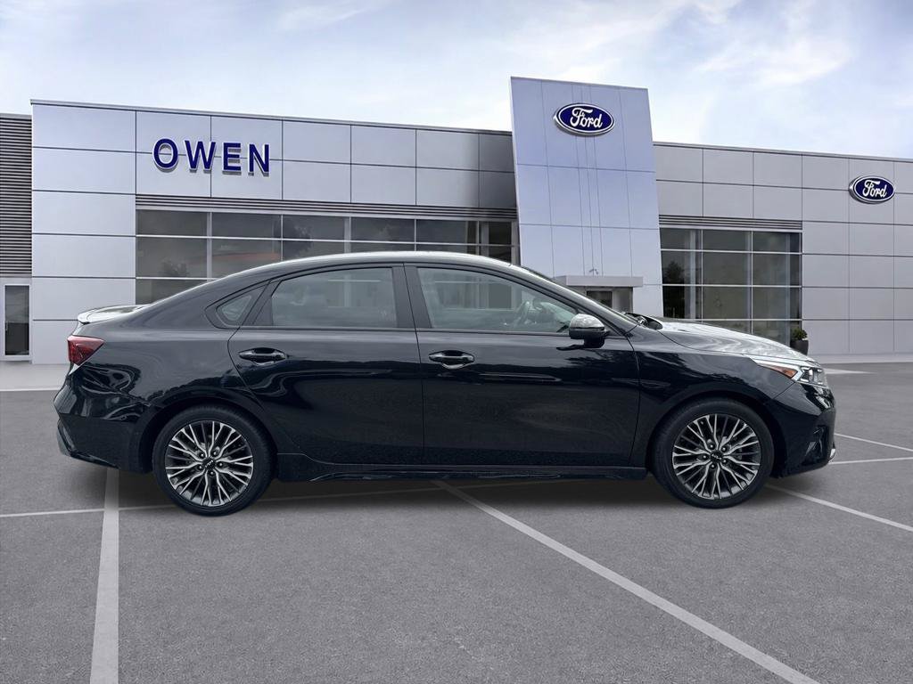 Used 2023 Kia Forte GT-Line w/ GT-Line Technology Package FWD image 7