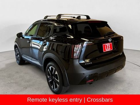 New 2026 Nissan Kicks SV w/ Cold Weather Package AWD/4WD image 3