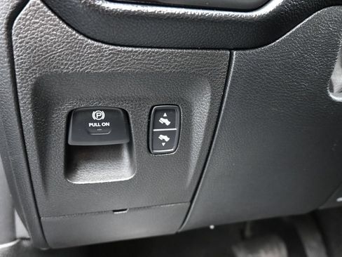 Used 2021 RAM 1500 Big Horn AWD/4WD image 21