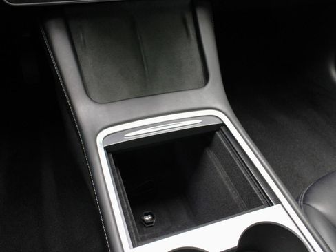 Used 2023 Tesla Model 3 Standard Range RWD image 63