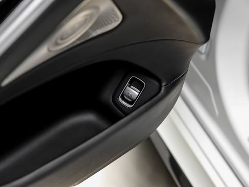 Used 2024 Mercedes-Benz S 63 AMG S w/ Carbon Fiber Exterior Package image 55