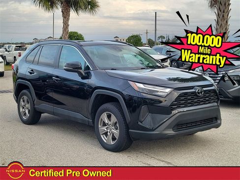 Used 2023 Toyota RAV4 XLE image 1