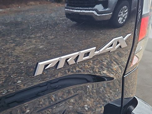 Used 2023 Nissan Frontier PRO-4X w/ Tow Package image 3