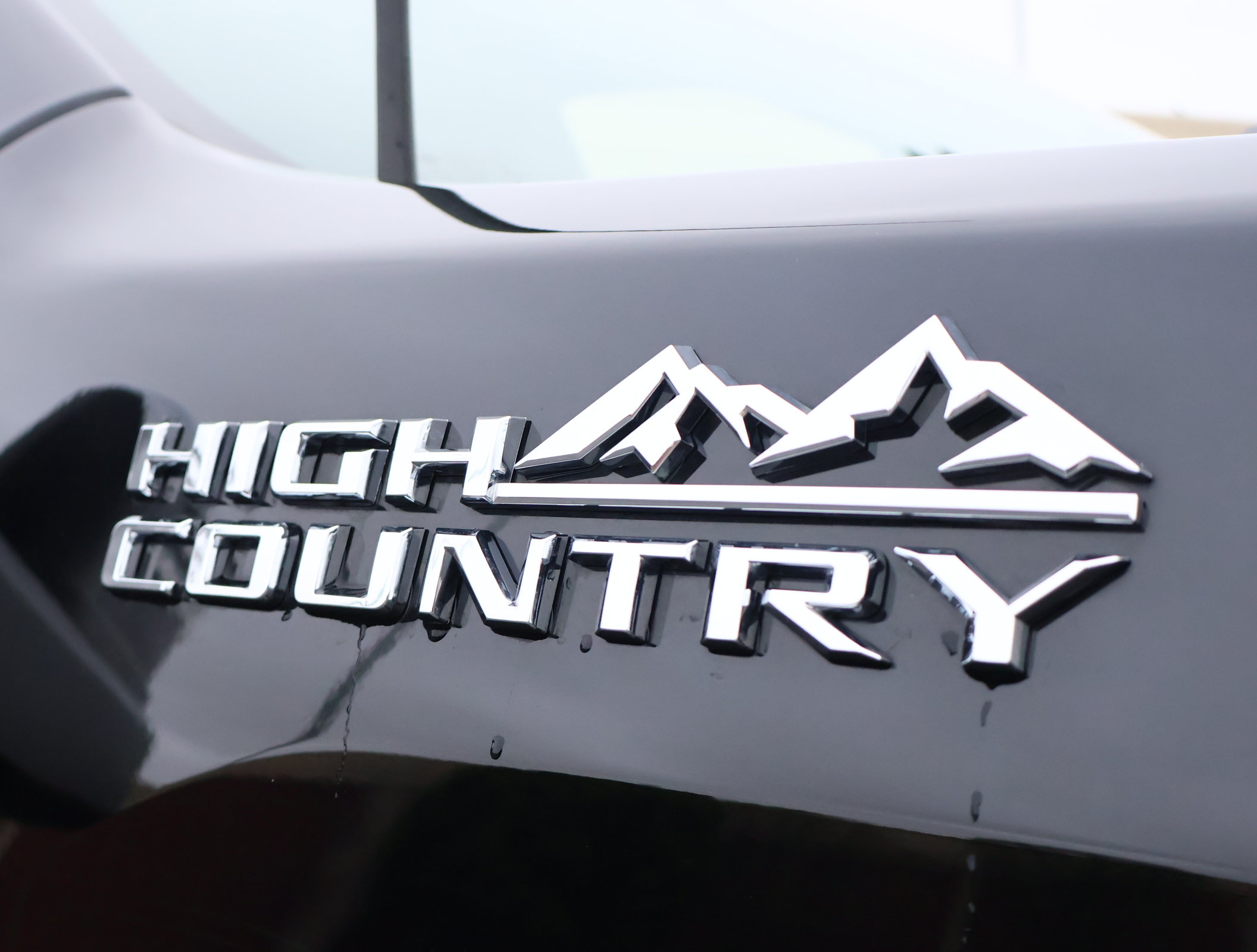 Used 2022 Chevrolet Silverado 3500 High Country AWD/4WD image 32