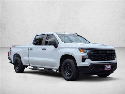 Used 2024 Chevrolet Silverado 1500 W/T w/ Trailering Package AWD/4WD image 3