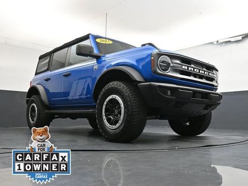 Used 2023 Ford Bronco Big Bend w/ Sasquatch Package image 29