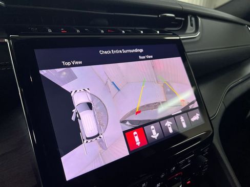 New 2025 Jeep Grand Cherokee Overland w/ Adv Protech Group III image 14