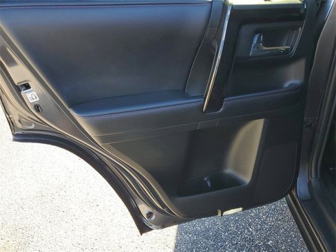 Used 2019 Toyota 4Runner TRD Off-Road Premium image 25