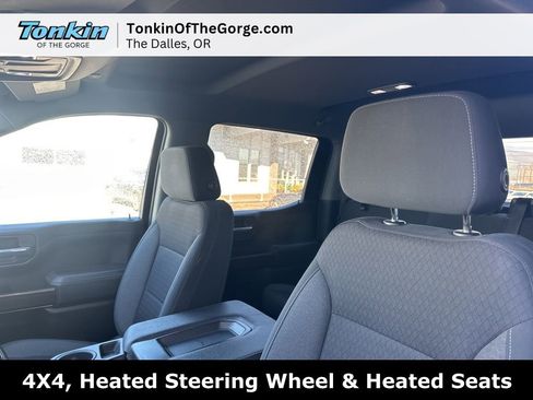 Used 2022 Chevrolet Silverado 1500 LT image 12