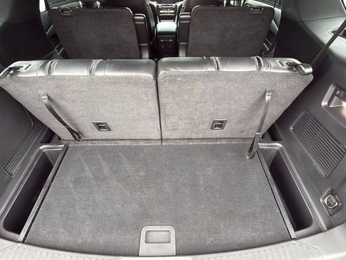 Used 2022 Ford Explorer ST AWD/4WD image 13