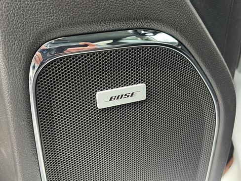 Used 2017 GMC Sierra 1500 SLT w/ SLT Premium Package image 6