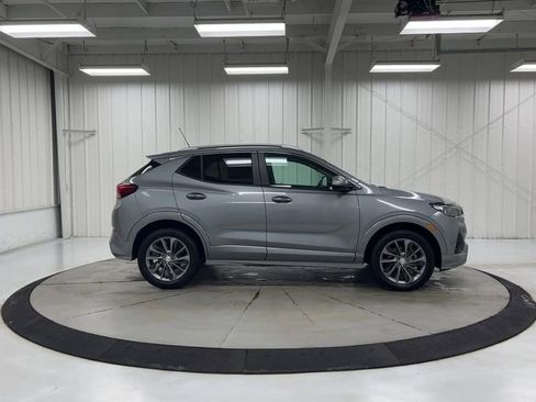 Used 2023 Buick Encore GX Select w/ Sport Touring Package image 9