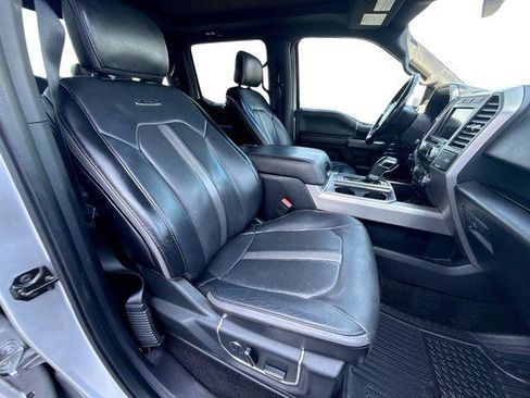 Used 2018 Ford F150 Platinum w/ Equipment Group 701A Luxury AWD/4WD image 28