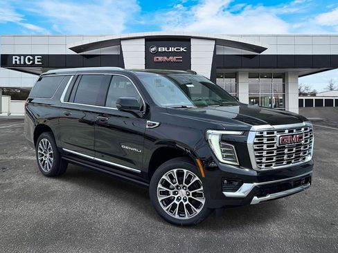 New 2026 GMC Yukon XL Denali w/ Denali Reserve Package AWD/4WD image 1