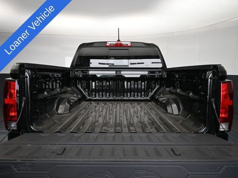 New 2025 Chevrolet Colorado LT image 31