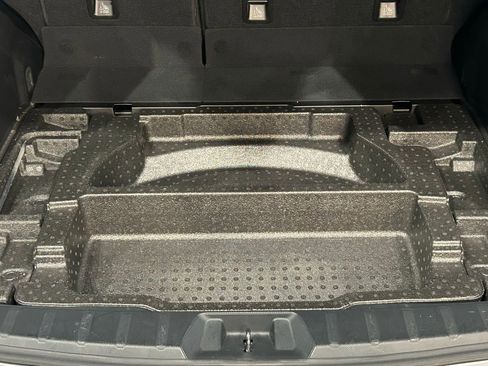 Used 2020 Subaru Forester Limited AWD/4WD image 29