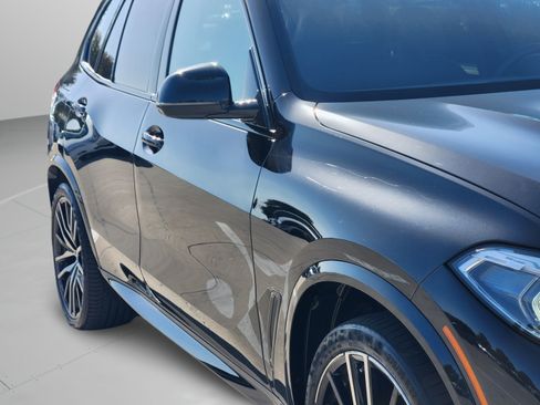 Used 2022 BMW X5 xDrive40i w/ M Sport Package AWD/4WD image 38