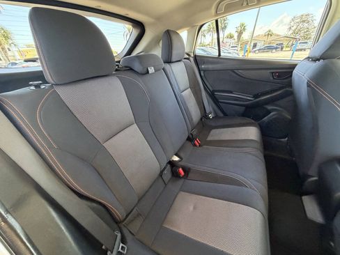 Used 2018 Subaru Crosstrek 2.0i Premium AWD/4WD image 15