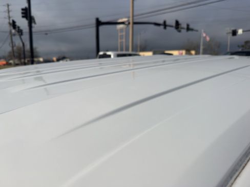 Used 2021 Ford F150 Lariat w/ FX4 Off-Road Package image 9