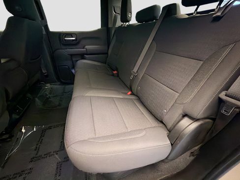 Used 2022 Chevrolet Silverado 1500 Custom Trail Boss AWD/4WD image 13