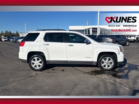 Used 2016 GMC Terrain SLT image 4