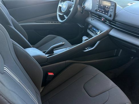 Used 2026 Hyundai Elantra Sport FWD image 19
