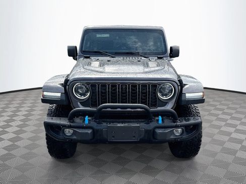 Used 2023 Jeep Wrangler Unlimited Rubicon 4xe AWD/4WD image 2