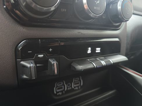Used 2024 RAM 1500 Rebel AWD/4WD image 27