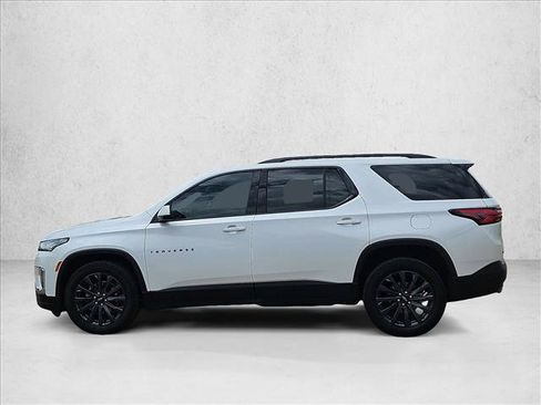 Certified 2023 Chevrolet Traverse RS w/ LPO, Floor Liner Package AWD/4WD image 9
