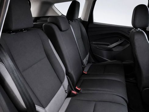 Used 2016 Ford Escape S FWD image 16