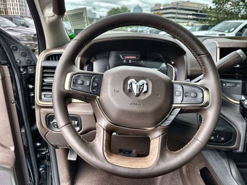 New 2025 RAM 2500 Limited image 16