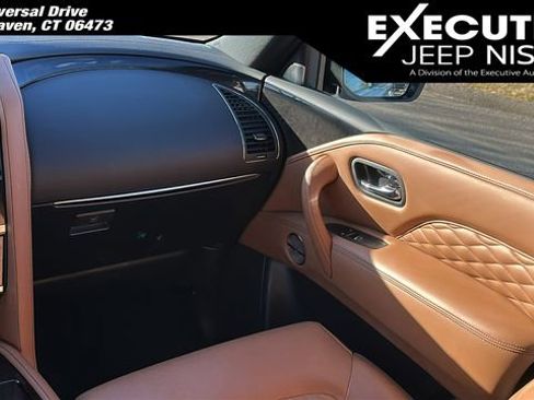 Used 2024 INFINITI QX80 Sensory w/ Cargo Package image 24