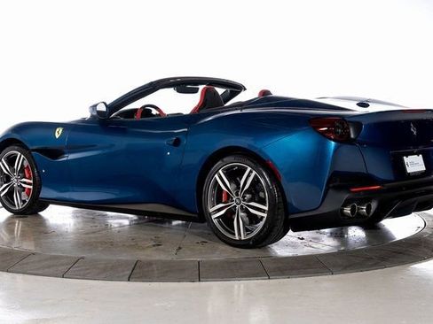 Certified 2019 Ferrari Portofino image 7