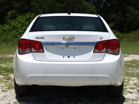 Used 2014 Chevrolet Cruze LT FWD image 7
