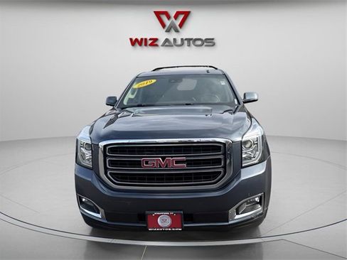 Used 2019 GMC Yukon XL SLT w/ Open Road Package image 2
