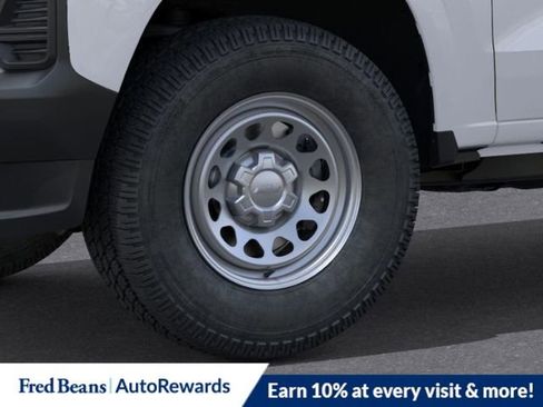 New 2026 Chevrolet Colorado W/T image 9