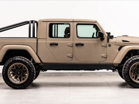 Used 2026 Jeep Gladiator Sport AWD/4WD image 7