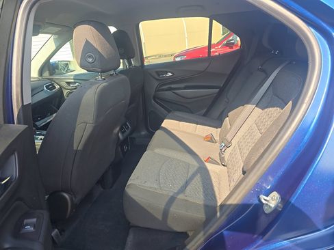 Used 2022 Chevrolet Equinox LT FWD image 11