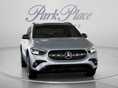 Certified 2026 Mercedes-Benz GLA 250 4MATIC image 33