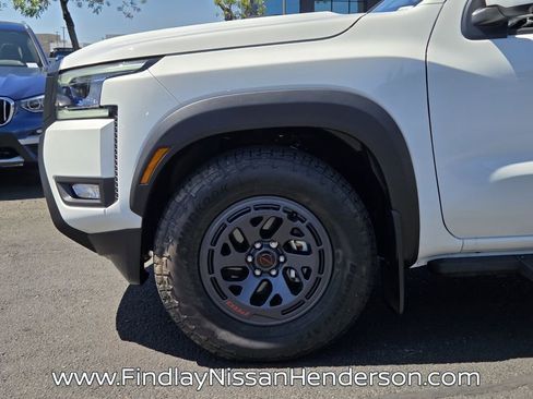 Used 2025 Nissan Frontier Pro-X w/ Pro Convenience Package RWD image 9