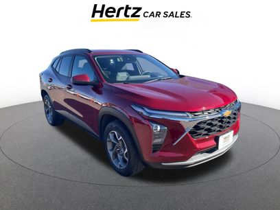 Used 2025 Chevrolet Trax LT