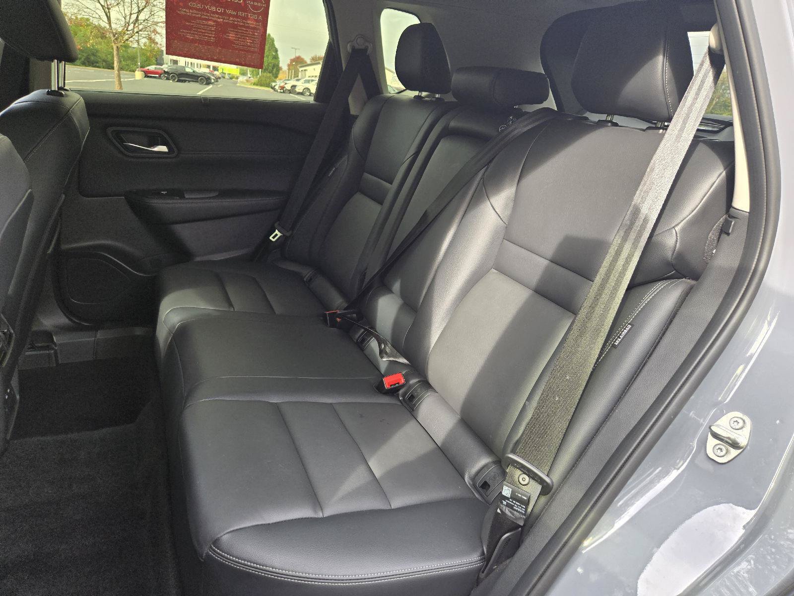 Certified 2025 Nissan Rogue SL w/ Tech Package AWD/4WD image 28
