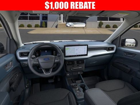 New 2025 Ford Maverick XLT w/ Black Appearance Package image 9