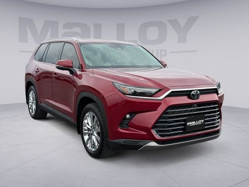 Certified 2024 Toyota Grand Highlander Platinum image 7